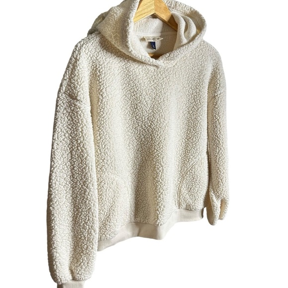 5 for $40 SALE! Universal Threads Sherpa Beige Two Pocket Hoodie sz L - Picture 3 of 9